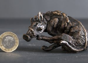 Warthog - mini statue